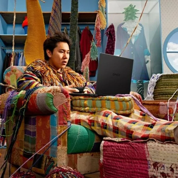 Laptop HP OMEN 16-wf0003ns 16,1" Intel Core i7-13700HX 32 GB RAM 1 TB SSD Nvidia Geforce RTX 4070