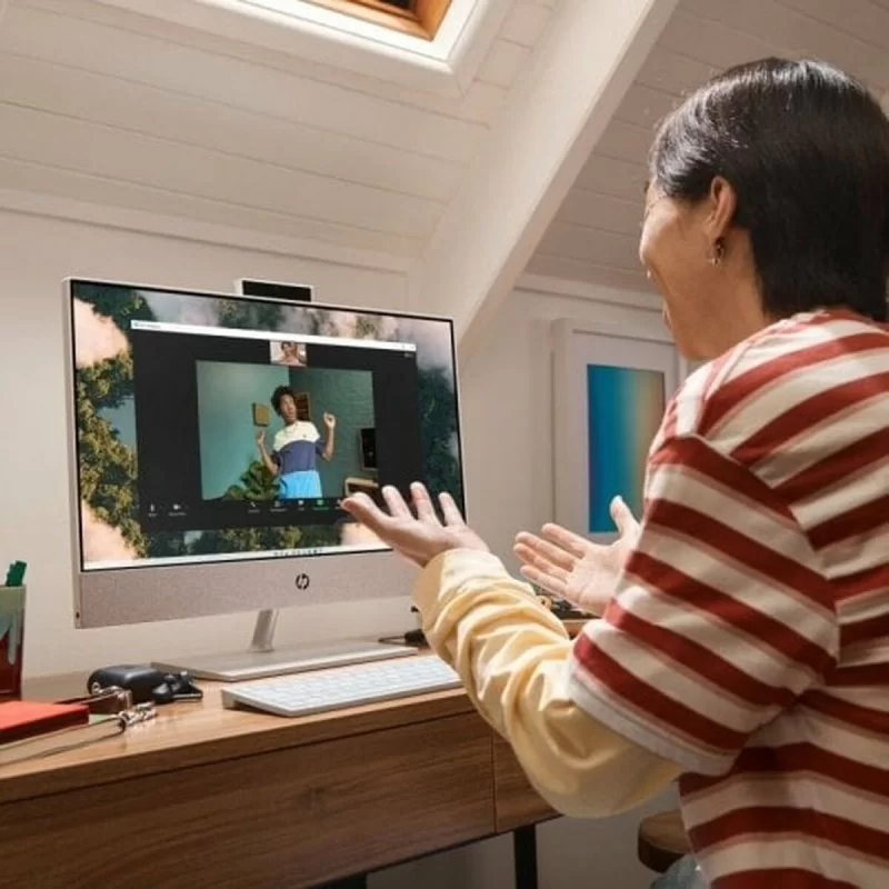 All in One HP Pavilion 24-ca1028ns 23,8" 16 GB...