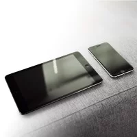 Electronics | Phones & tablets